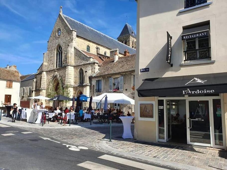 Apartment Chez Karine 3 *